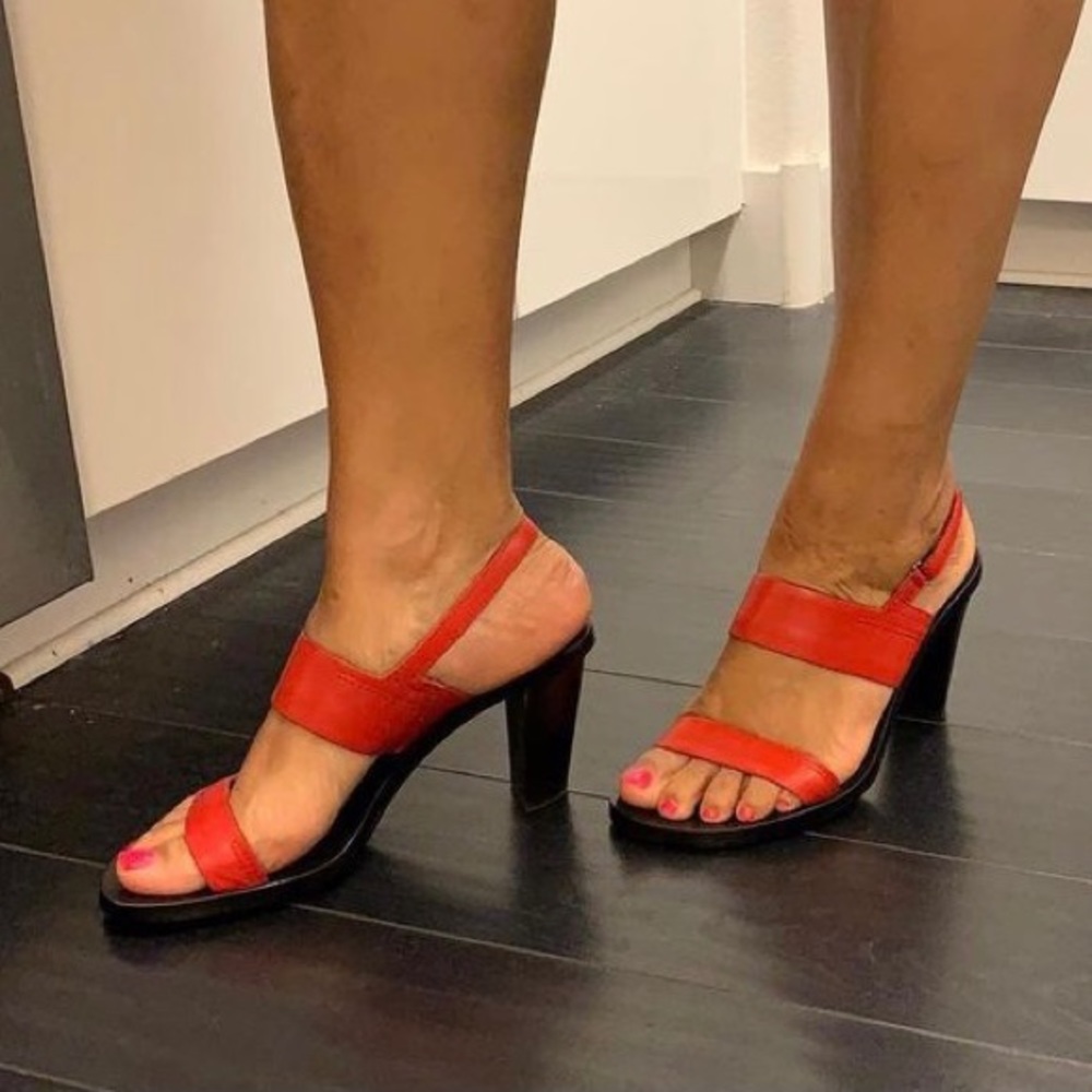 DKNY red sandal size 9